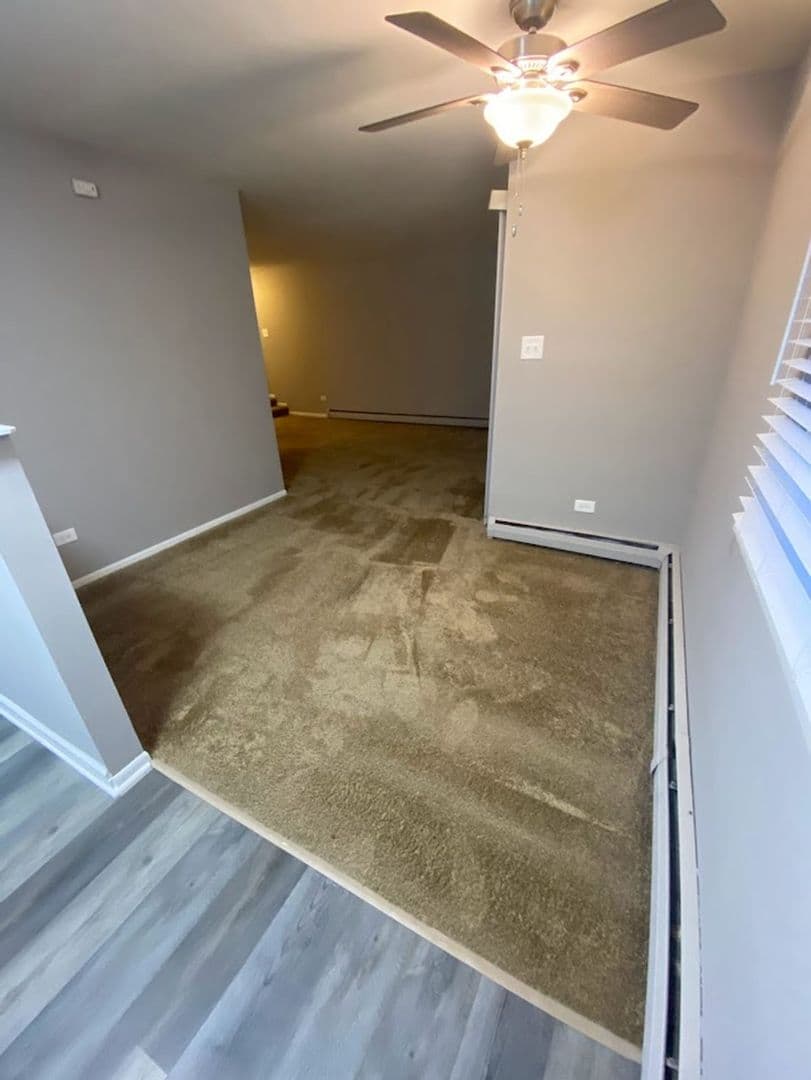 Lake Villa Apartment: 149 N Milwaukee Ave