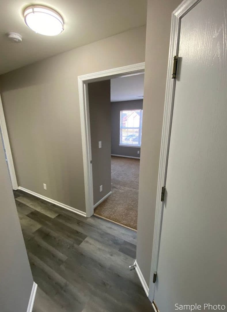 Lake Geneva Apartment: 1157 S. Wells St