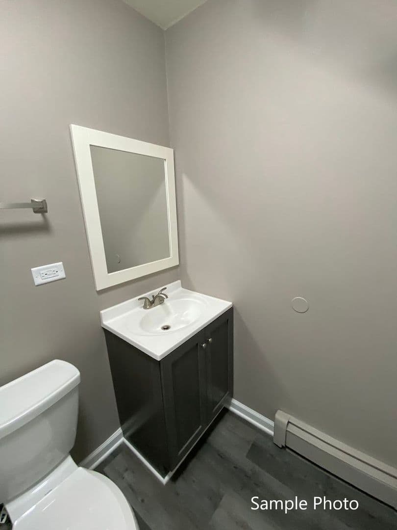Gurnee Apartment: 4344 McClure Ave
