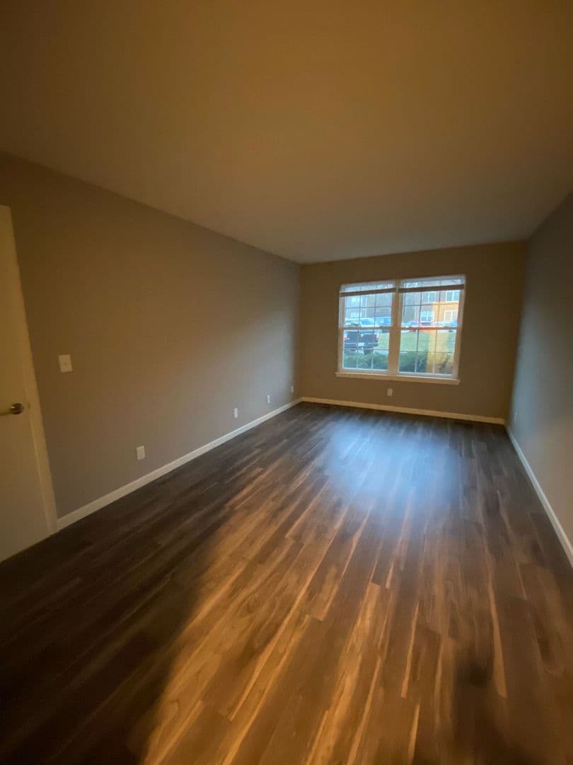 Lake Geneva Apartment: 1157 S. Wells St