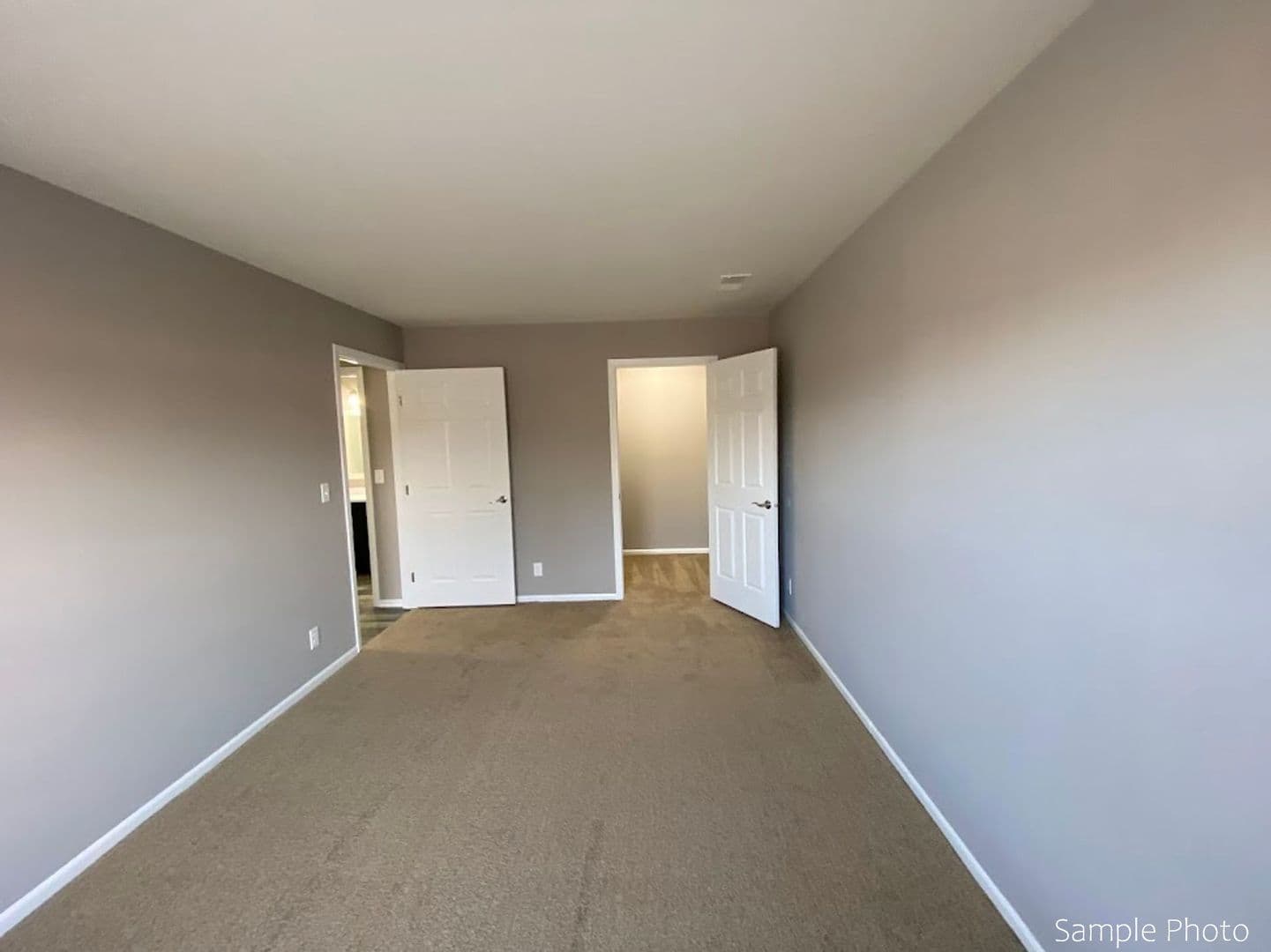 Lake Geneva Apartment: 1157 S. Wells St