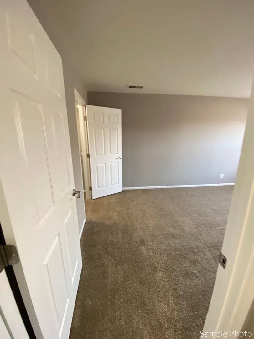 Lake Geneva Apartment: 1157 S. Wells St
