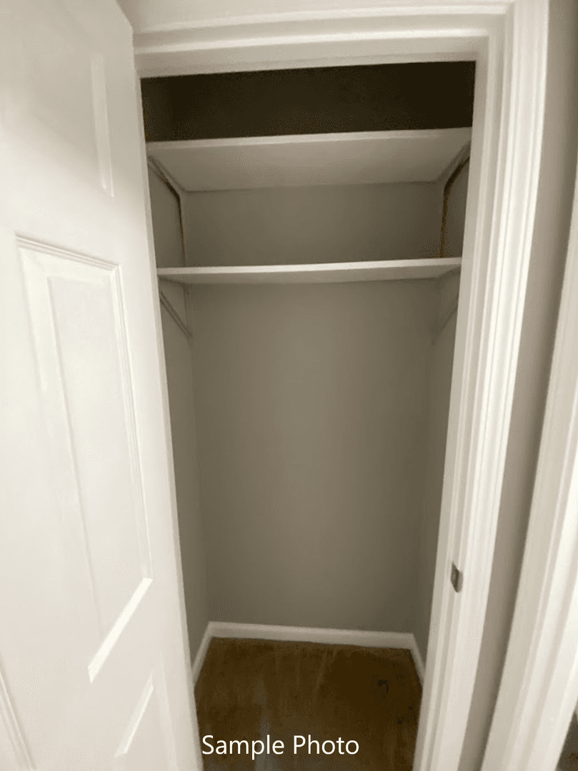 Gurnee Apartment: 4344 McClure Ave
