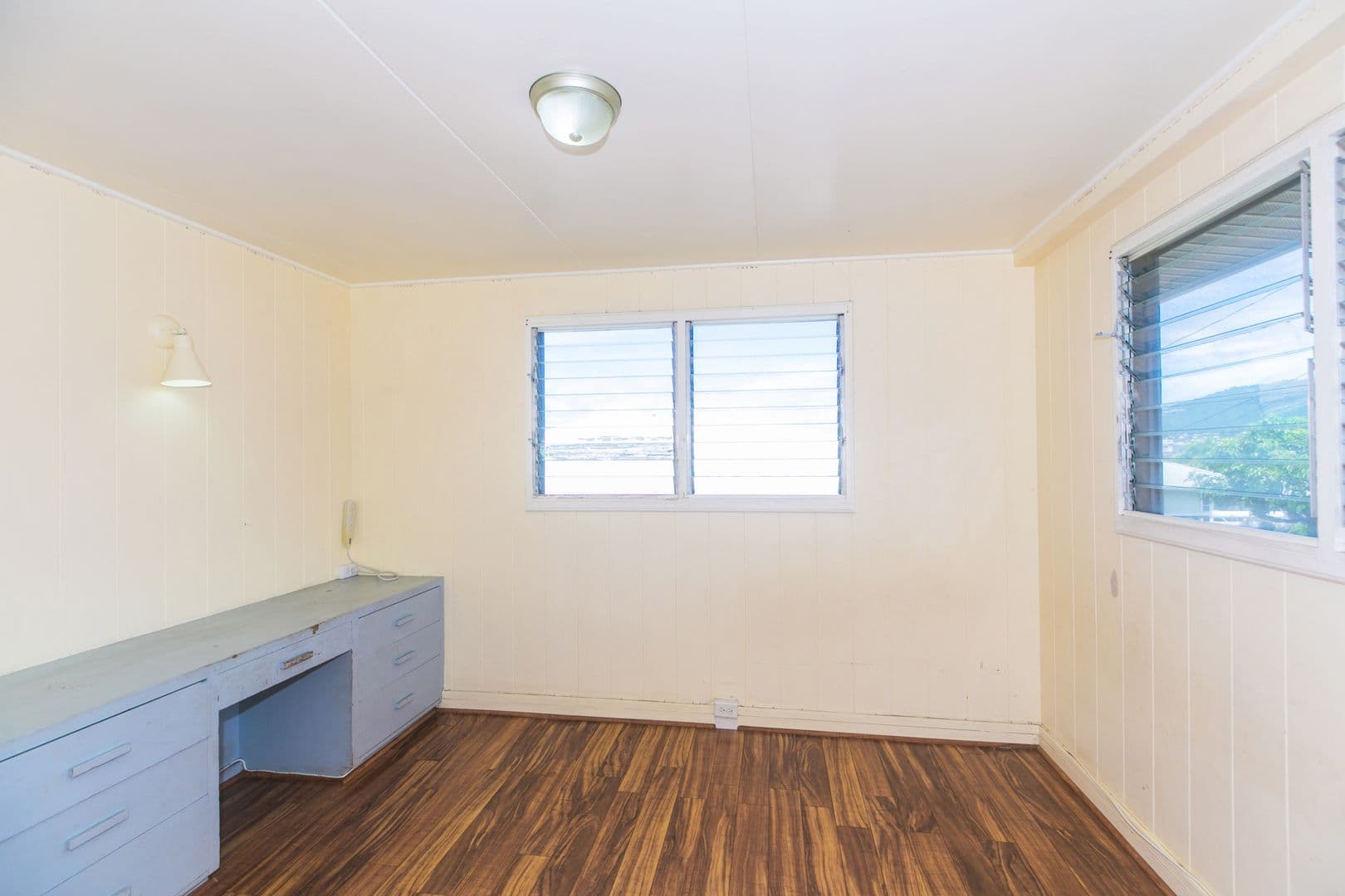 Honolulu Apartment: 1112 4th Ave.