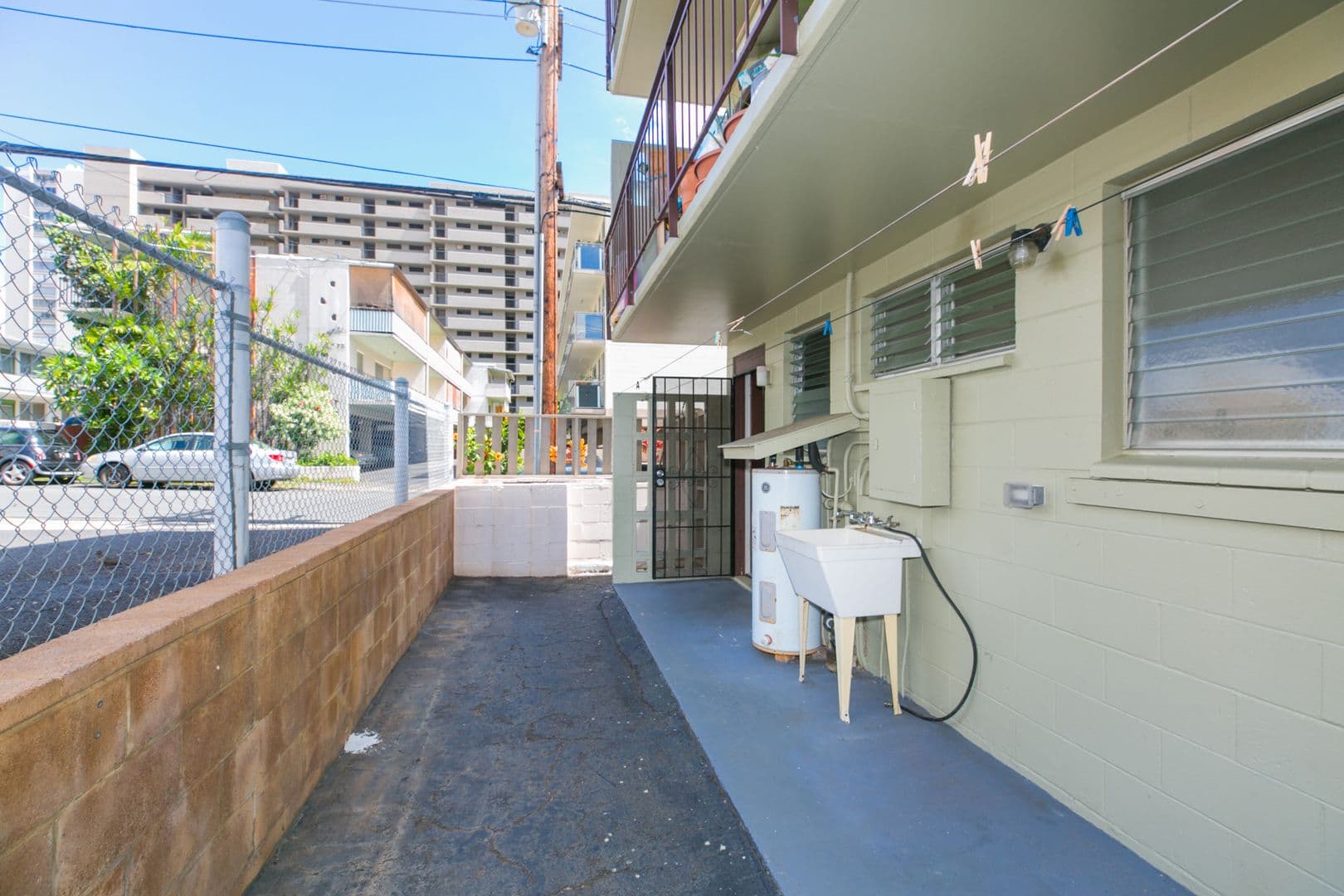 Honolulu Apartment: 1650 Liholiho St.
