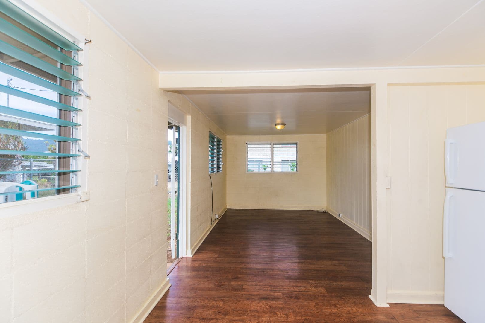 Honolulu Apartment: 1112 4th Ave.
