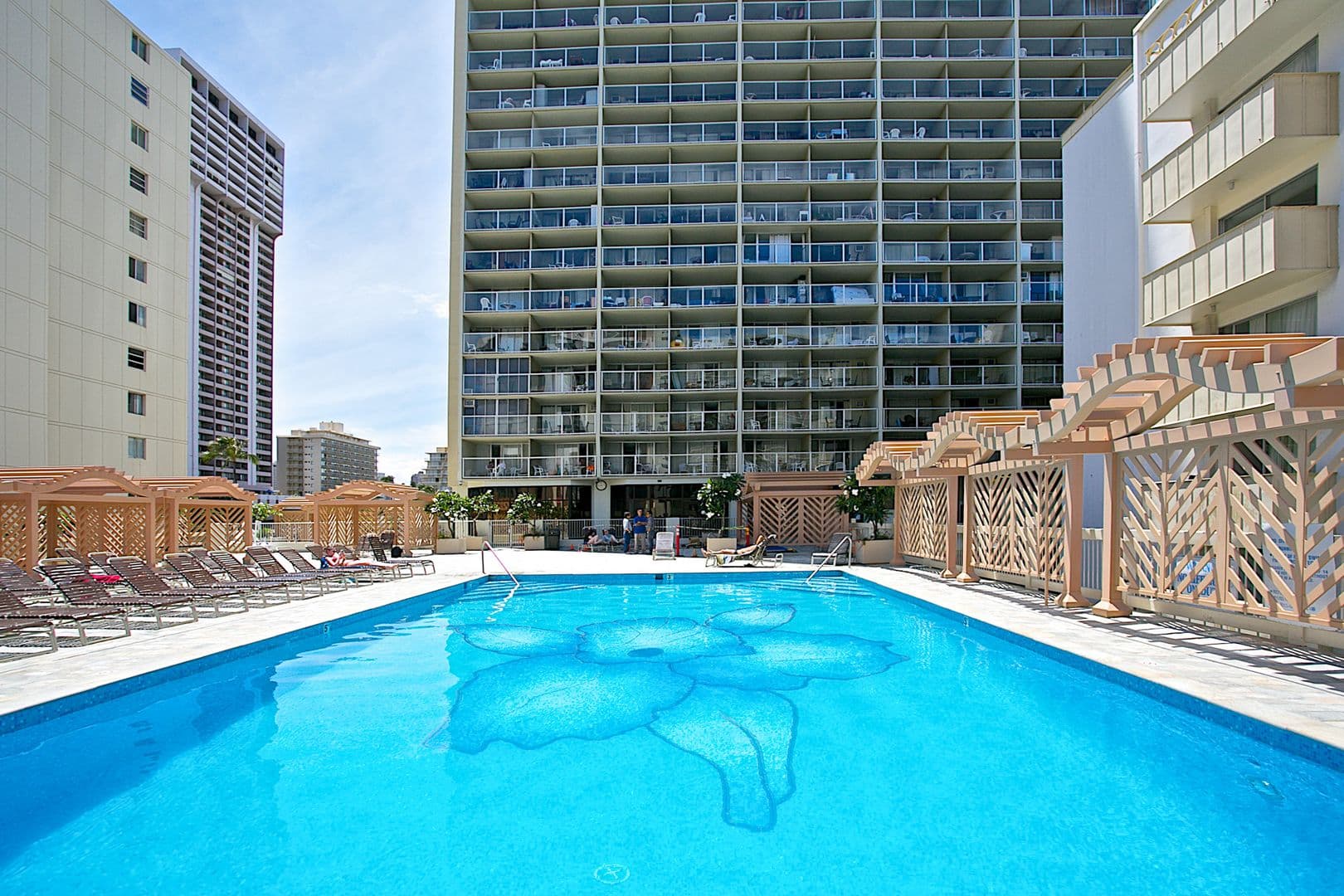 Honolulu Condo: 445 Seaside Ave. #1616