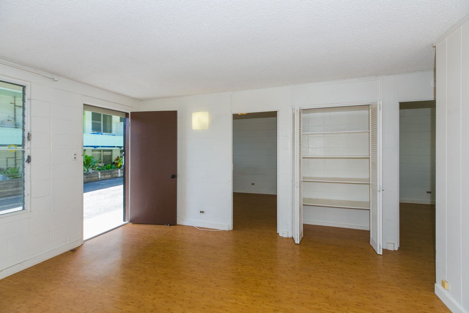 Honolulu Apartment: 1650 Liholiho St.