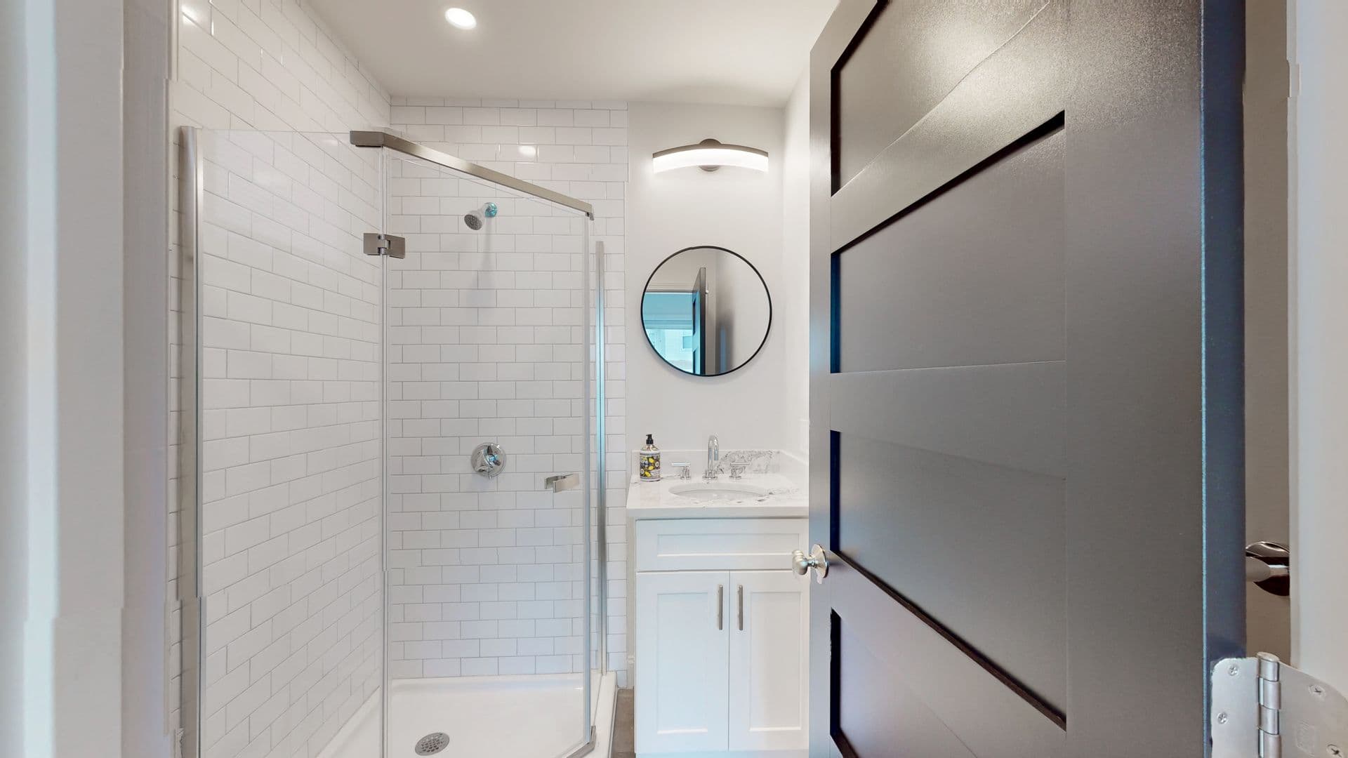 Waltham Apartment: 188 Ash Street