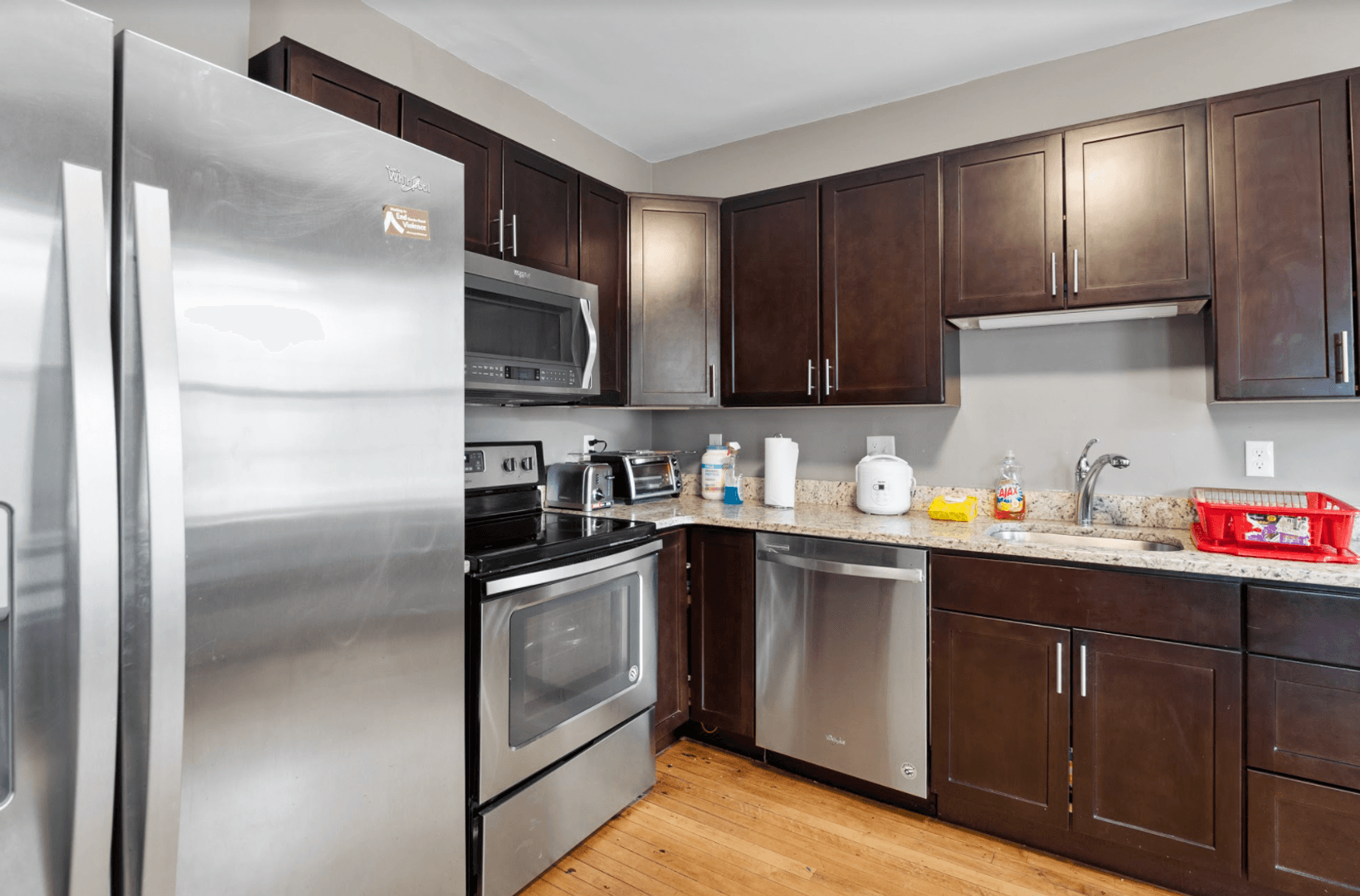 Waltham Apartment: 139 Adams Street