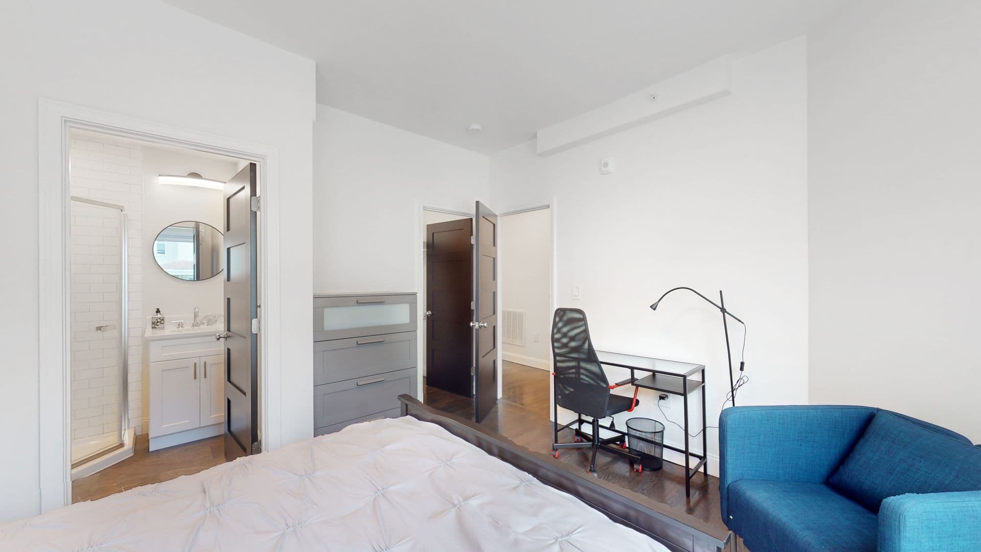 Waltham Apartment: 188 Ash Street