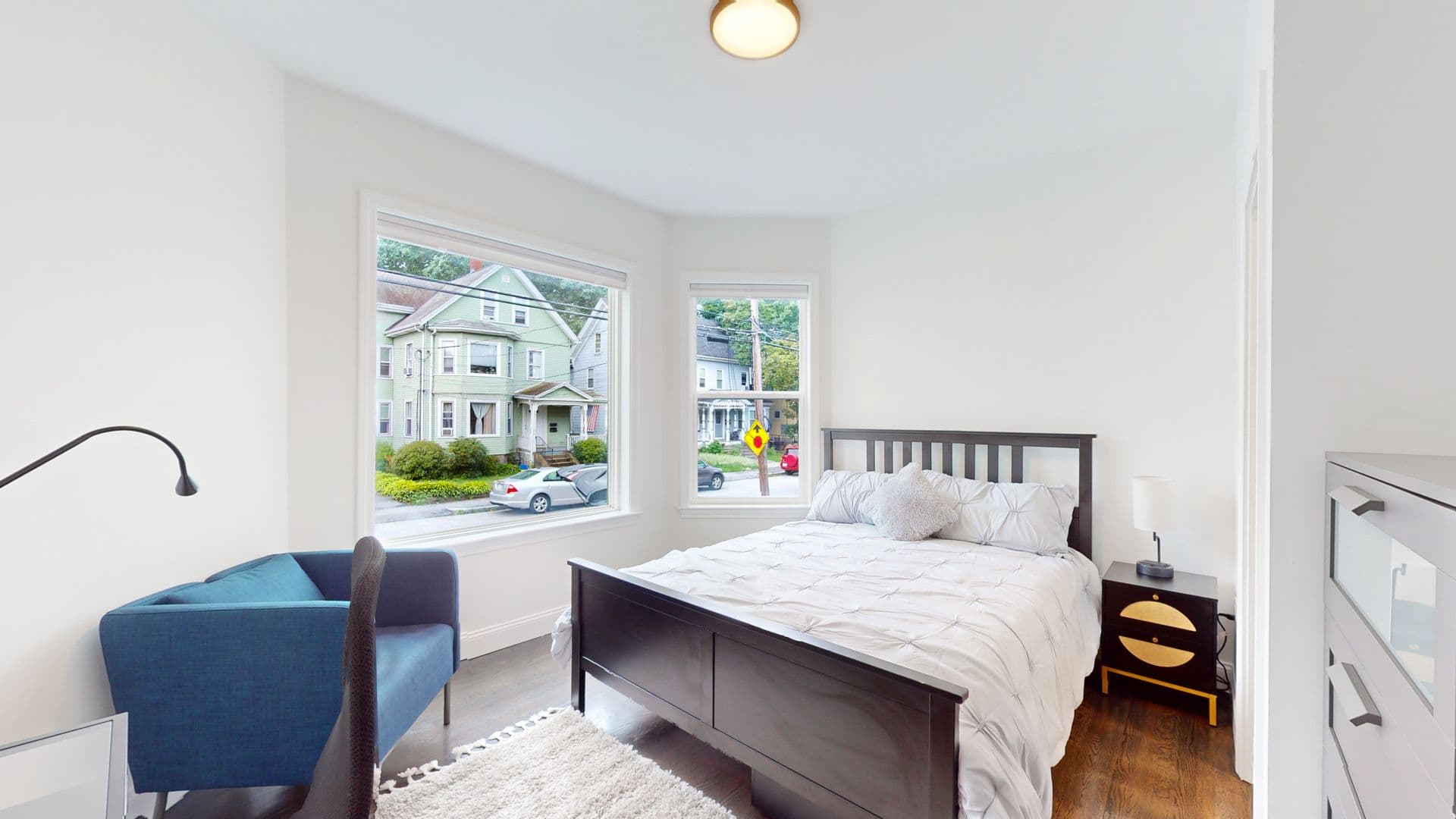 Waltham Apartment: 188 Ash Street