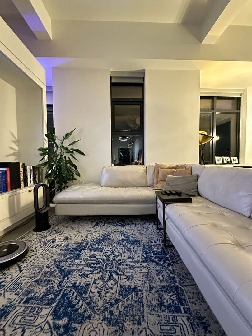 Boston Apartment: 1180 Washington Street