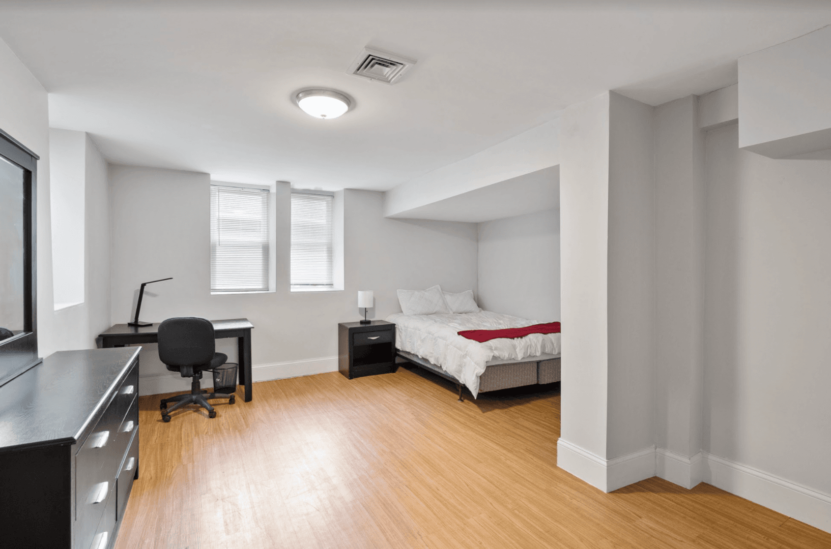 Waltham Apartment: 139 Adams Street