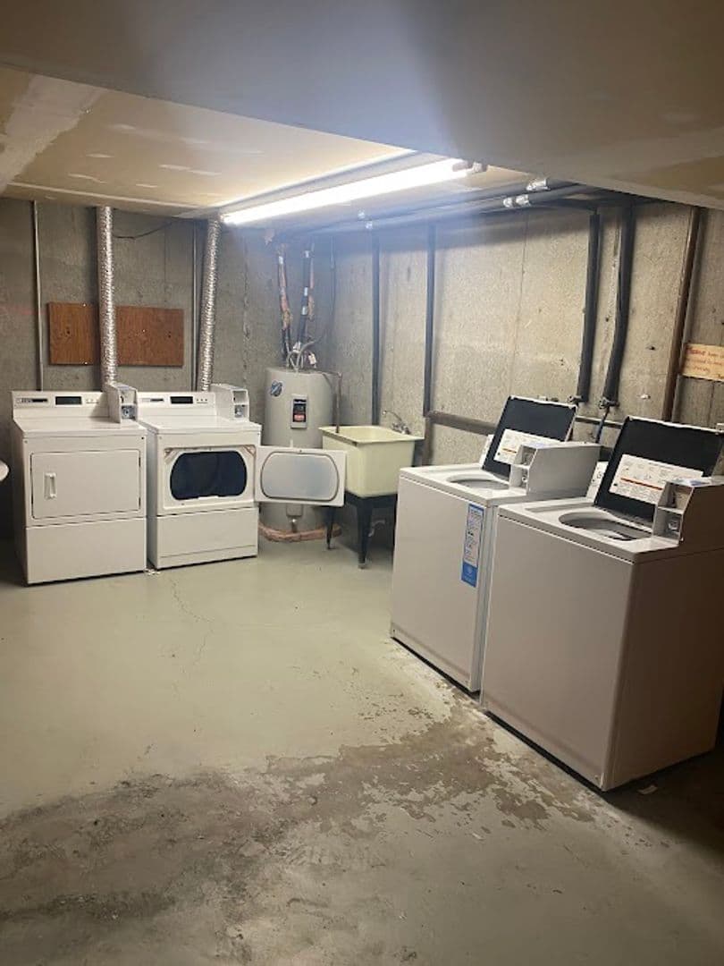 Yakima Apartment: 4004 Bell Ave #2U