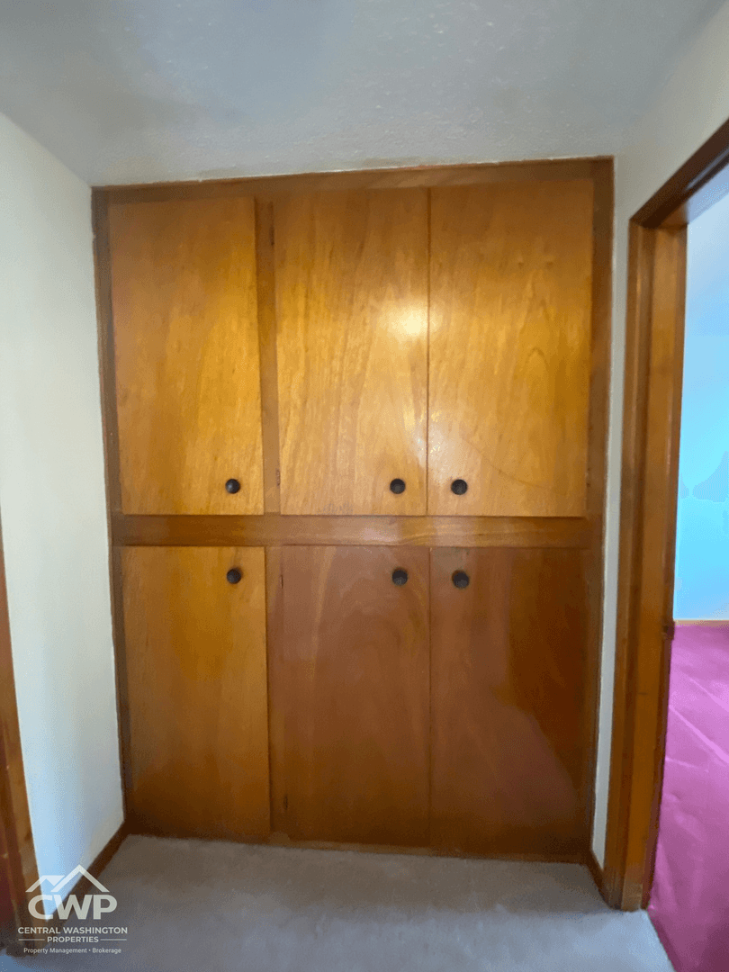 Yakima Apartment: 705 S. 45th Ave.