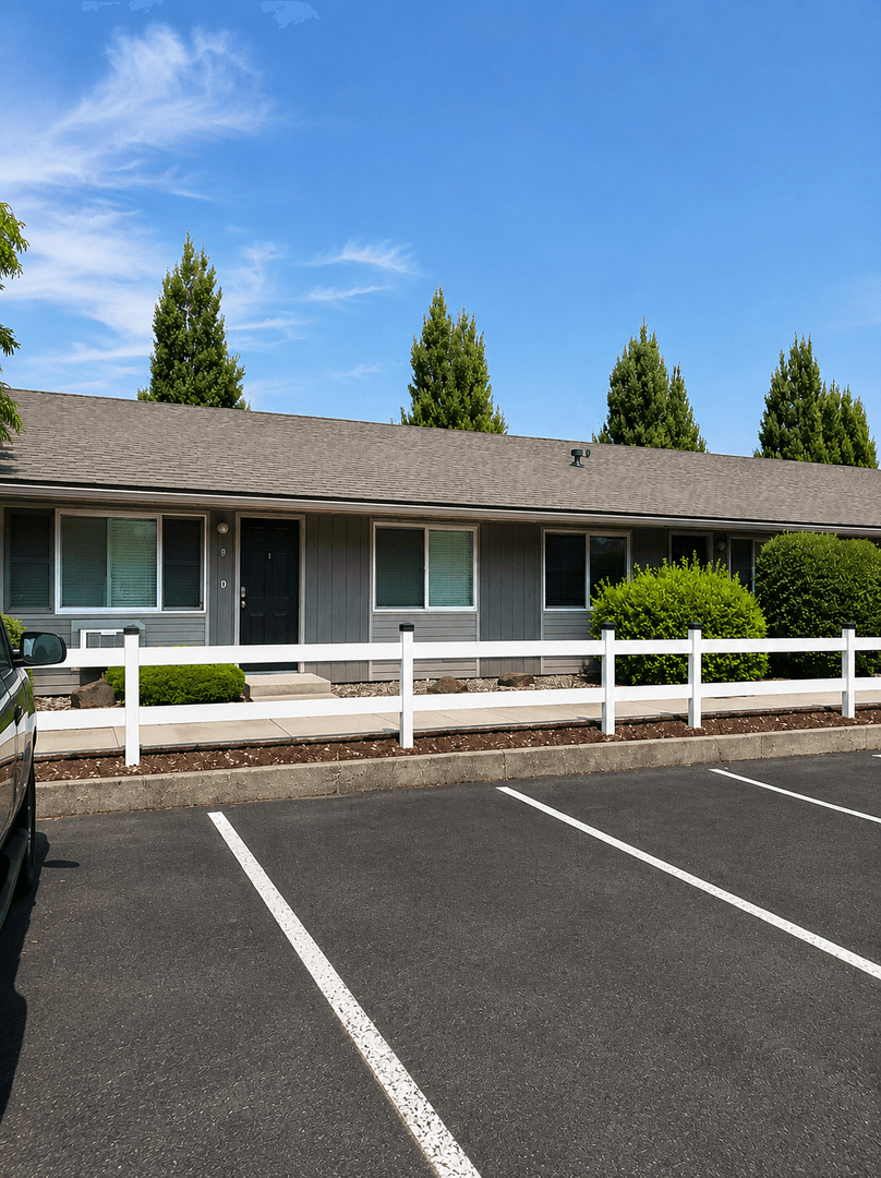 Selah Apartment: 201 Jim Clements Way