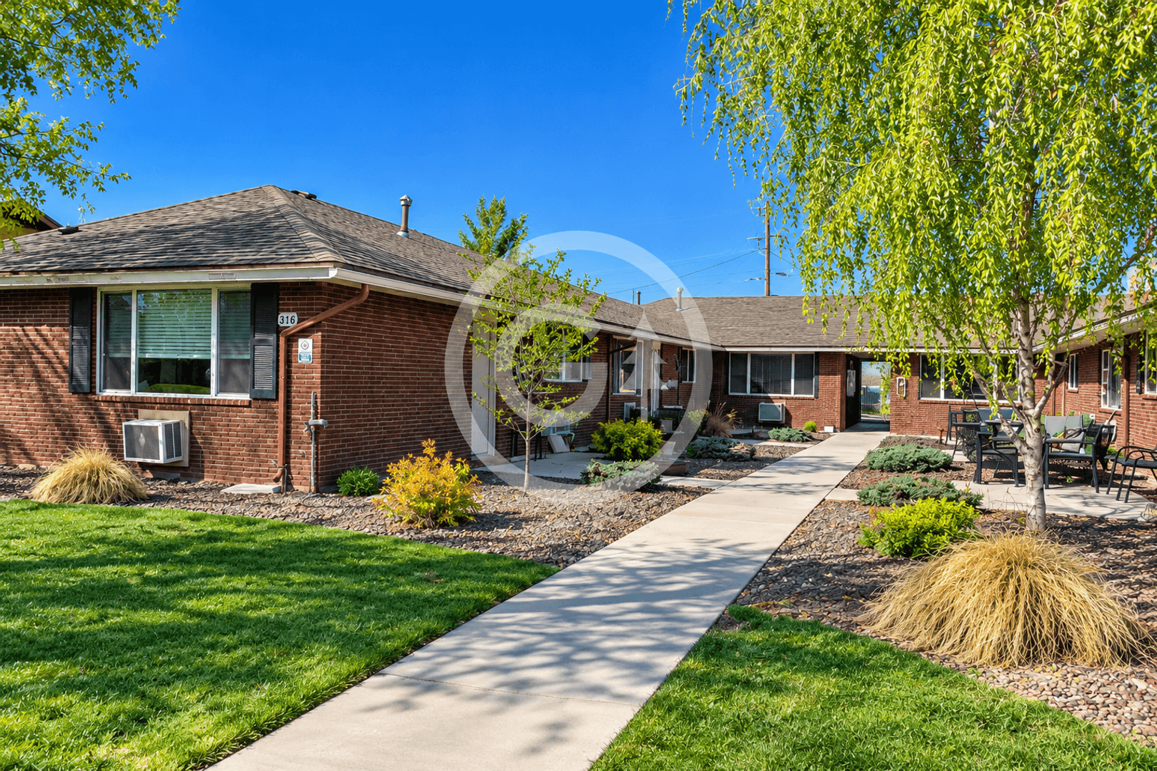 Yakima Apartment: 318 N 41st Ave #3