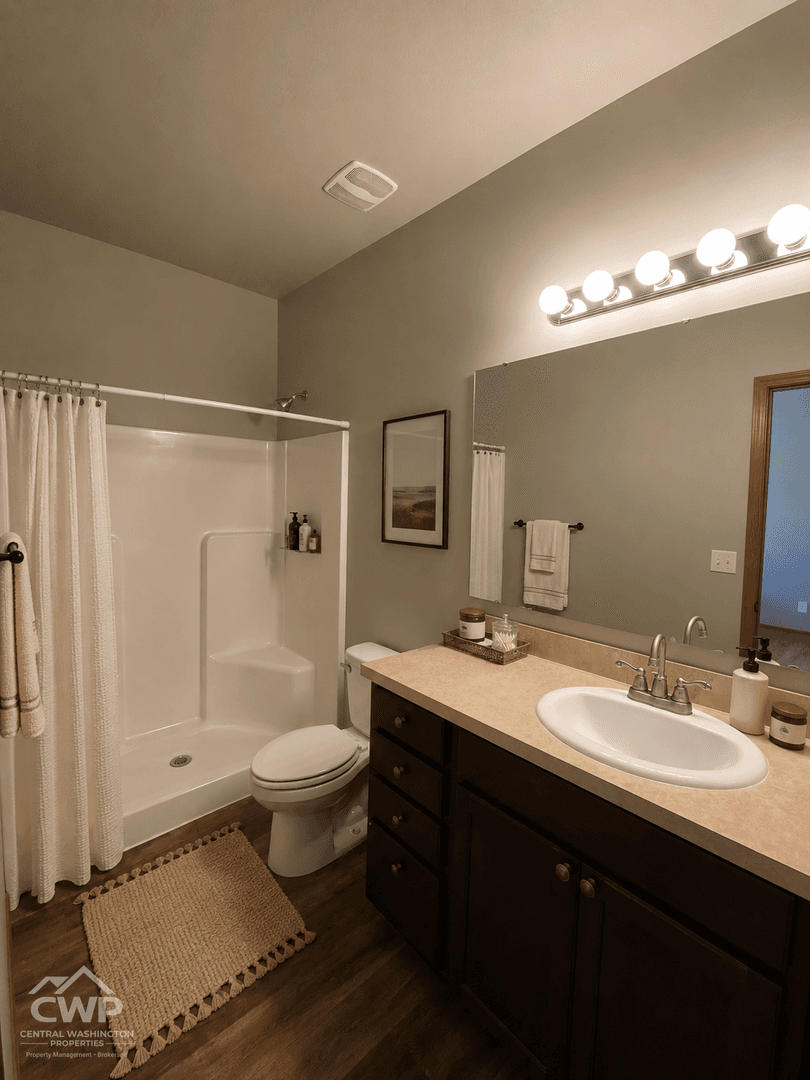 Yakima Multiplex: 3001 Willow St #2