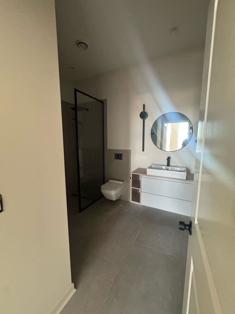 Chicago Apartment: 3207 N Narragansett Ave /  6340 W Belmont Ave