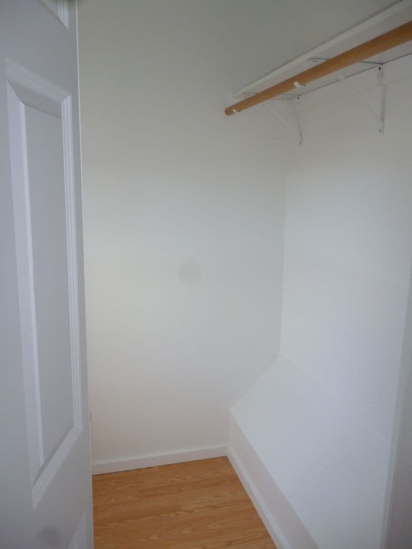 Coos Bay Apartment: 114 N. Wasson