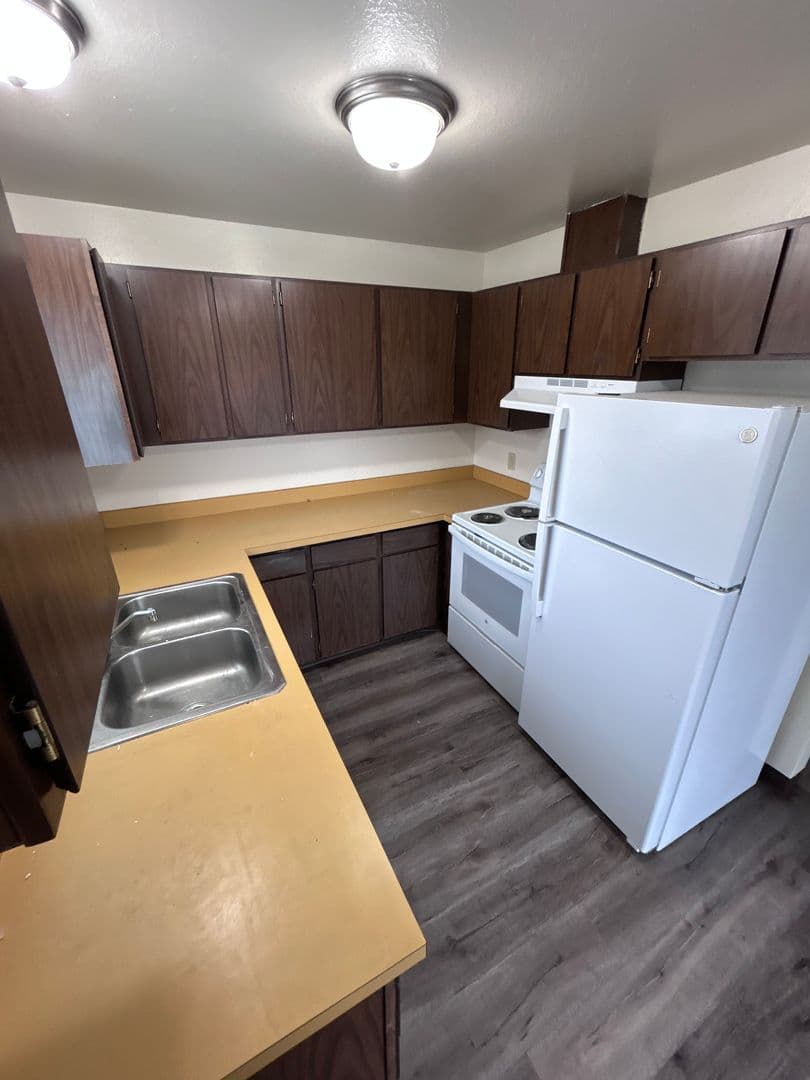 North Bend Apartment: 2374/2394 Marion Street
