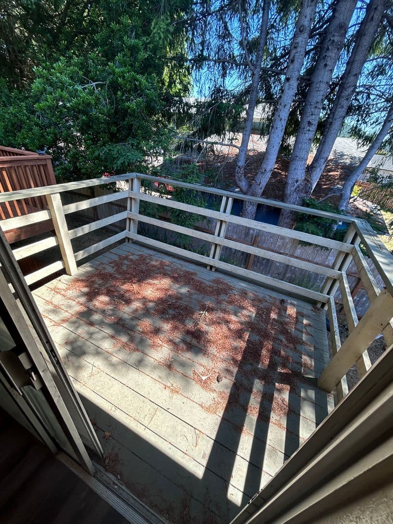 Reedsport Apartment: 401 Ranch Road