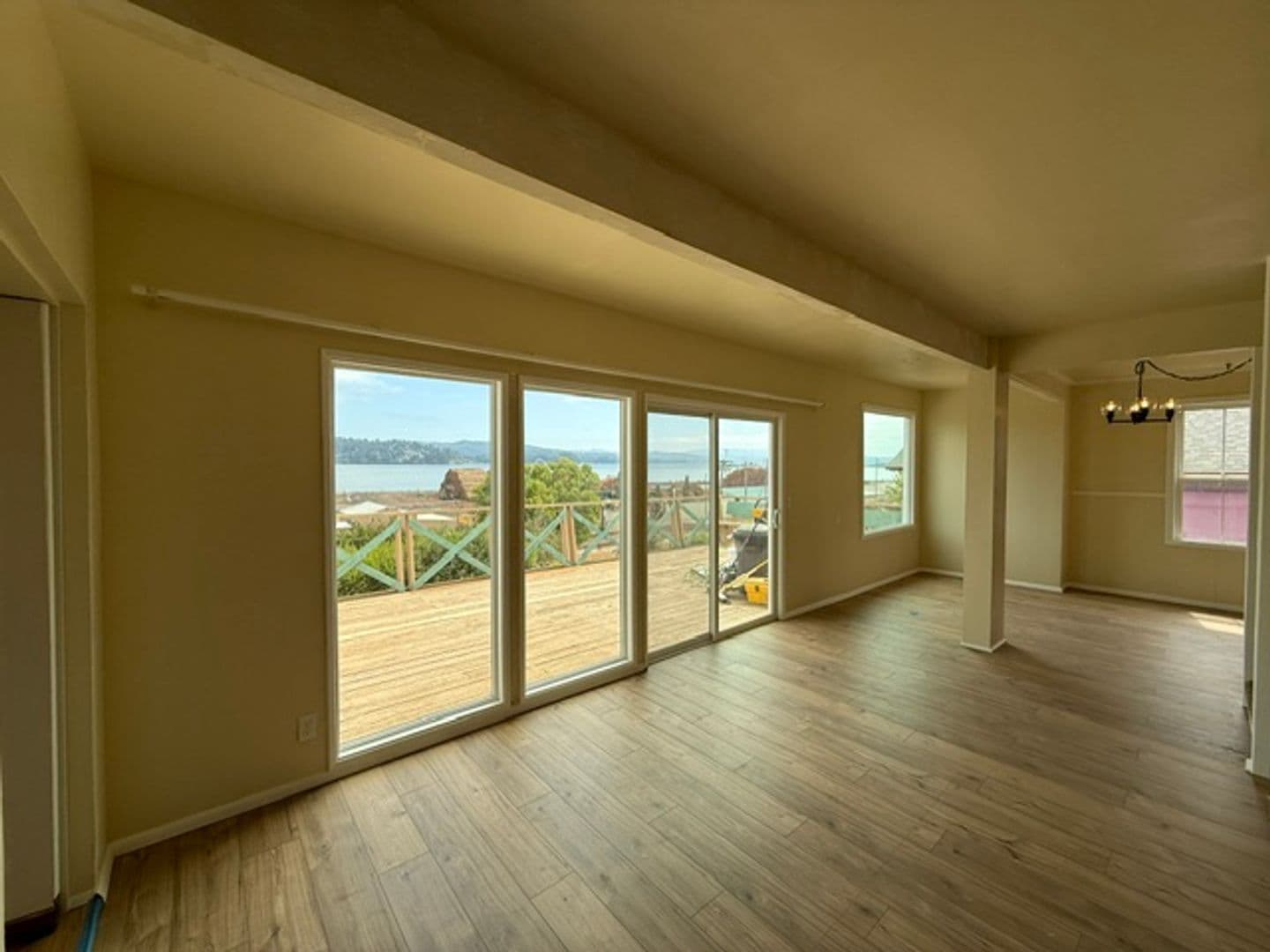 North Bend Apartment: 1524 Sheridan