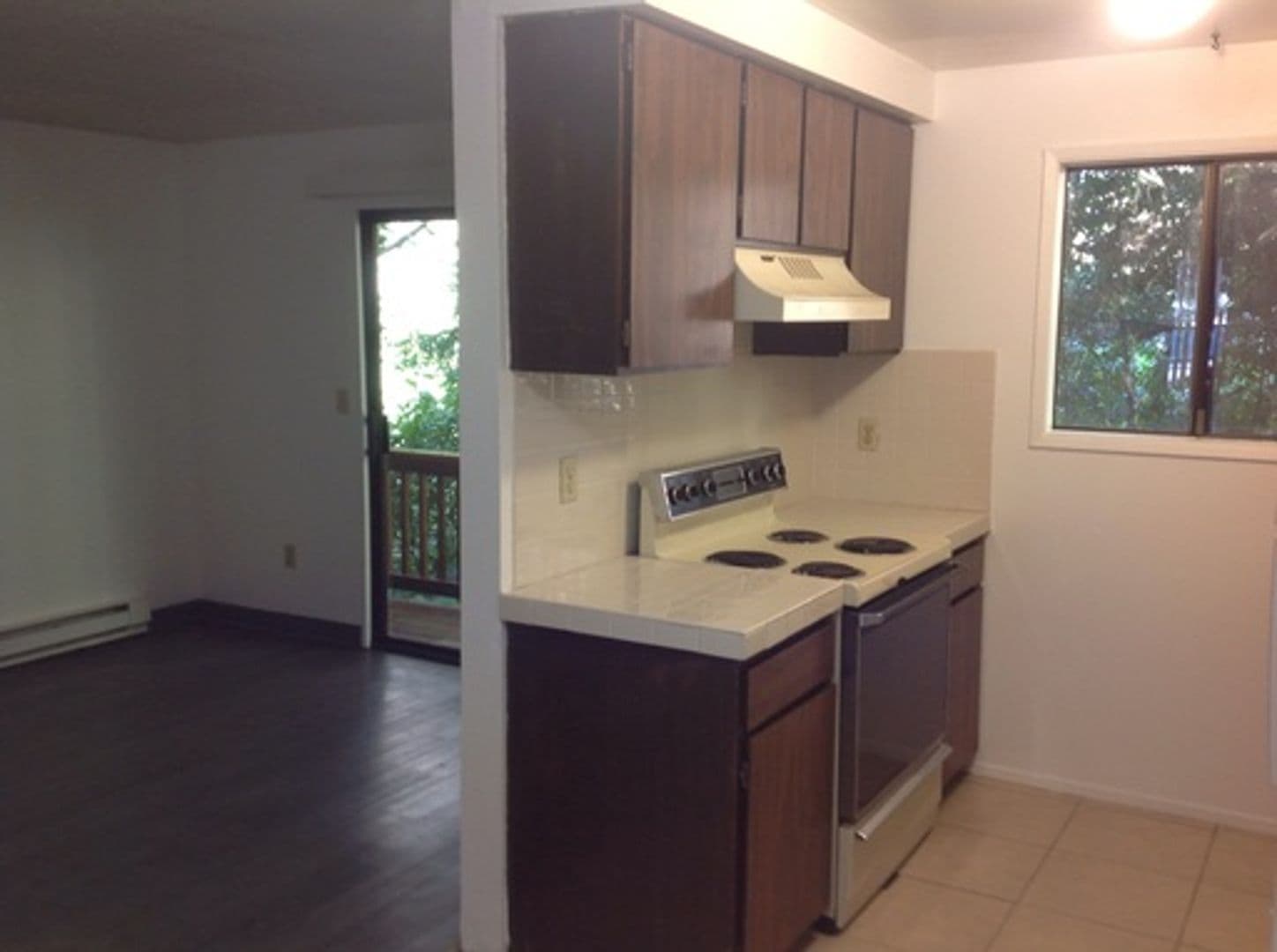 Reedsport Apartment: 3615 Frontage Road