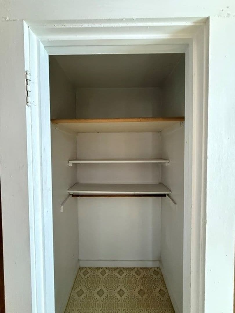 Coos Bay Apartment: 675 & 685 Elrod