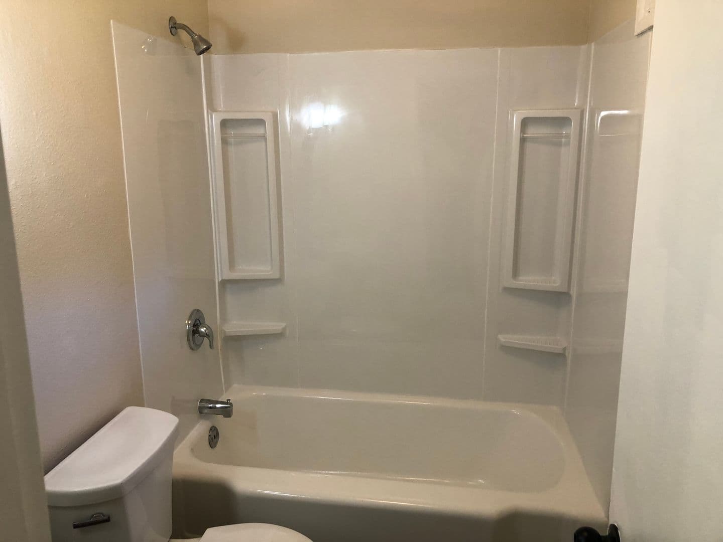 North Bend Apartment: 2199 Union Avenue