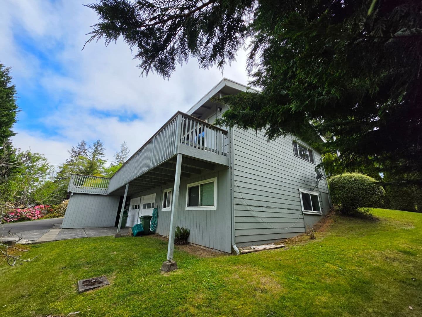Coos Bay Apartment: 2645 N. 16th Ct.