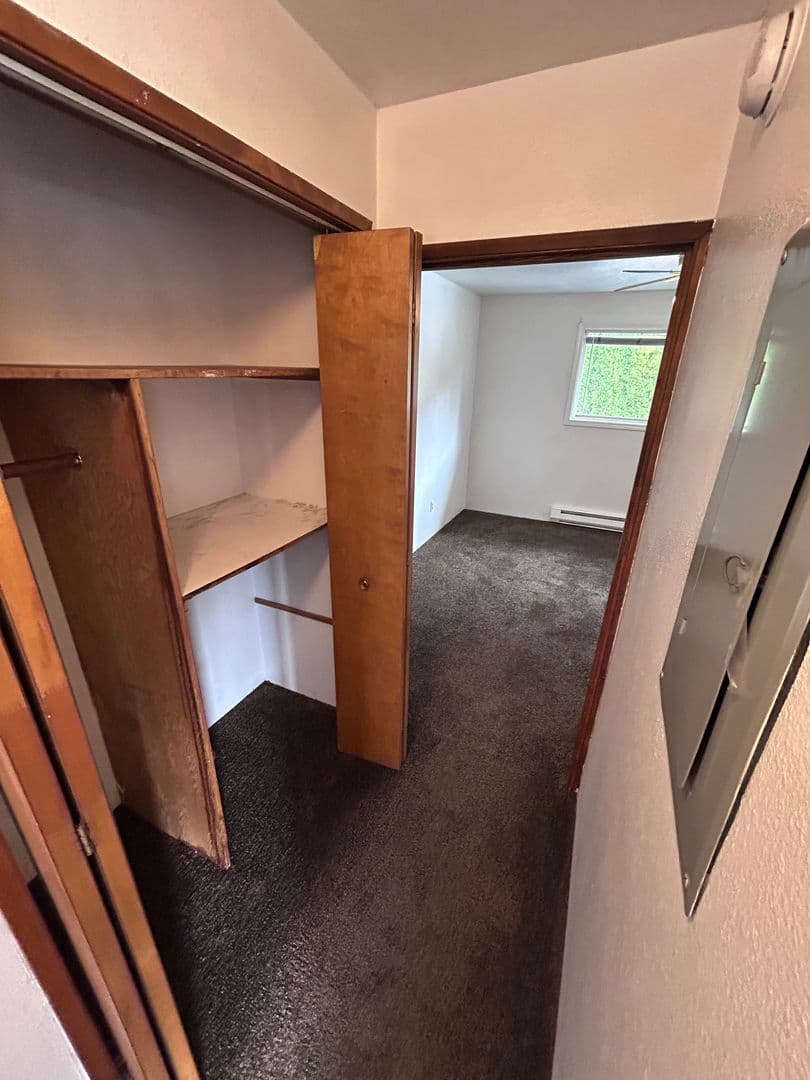 Coos Bay Apartment: 2645 N. 16th Ct.