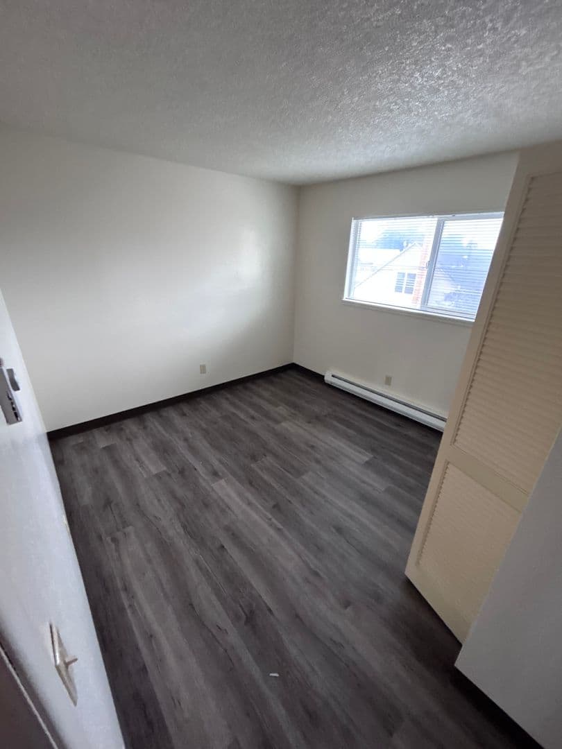 North Bend Apartment: 2374/2394 Marion Street