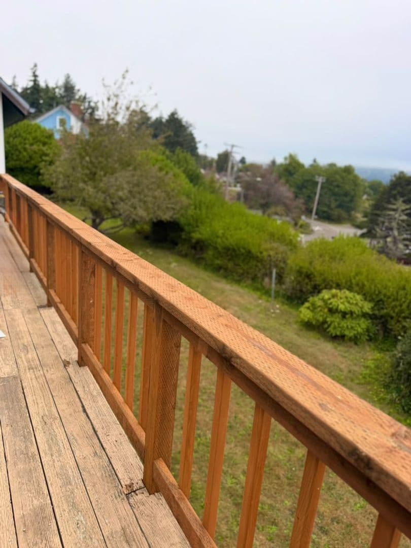 North Bend Apartment: 1524 Sheridan