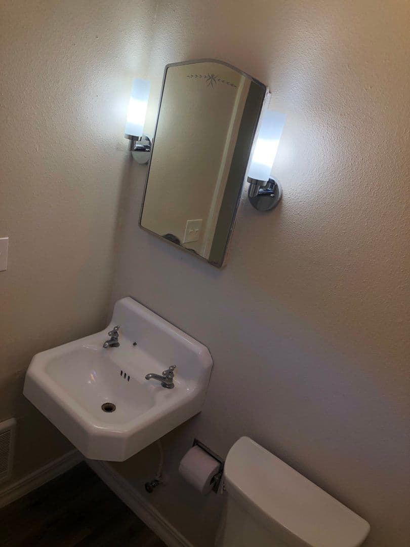 North Bend Apartment: 2199 Union Avenue