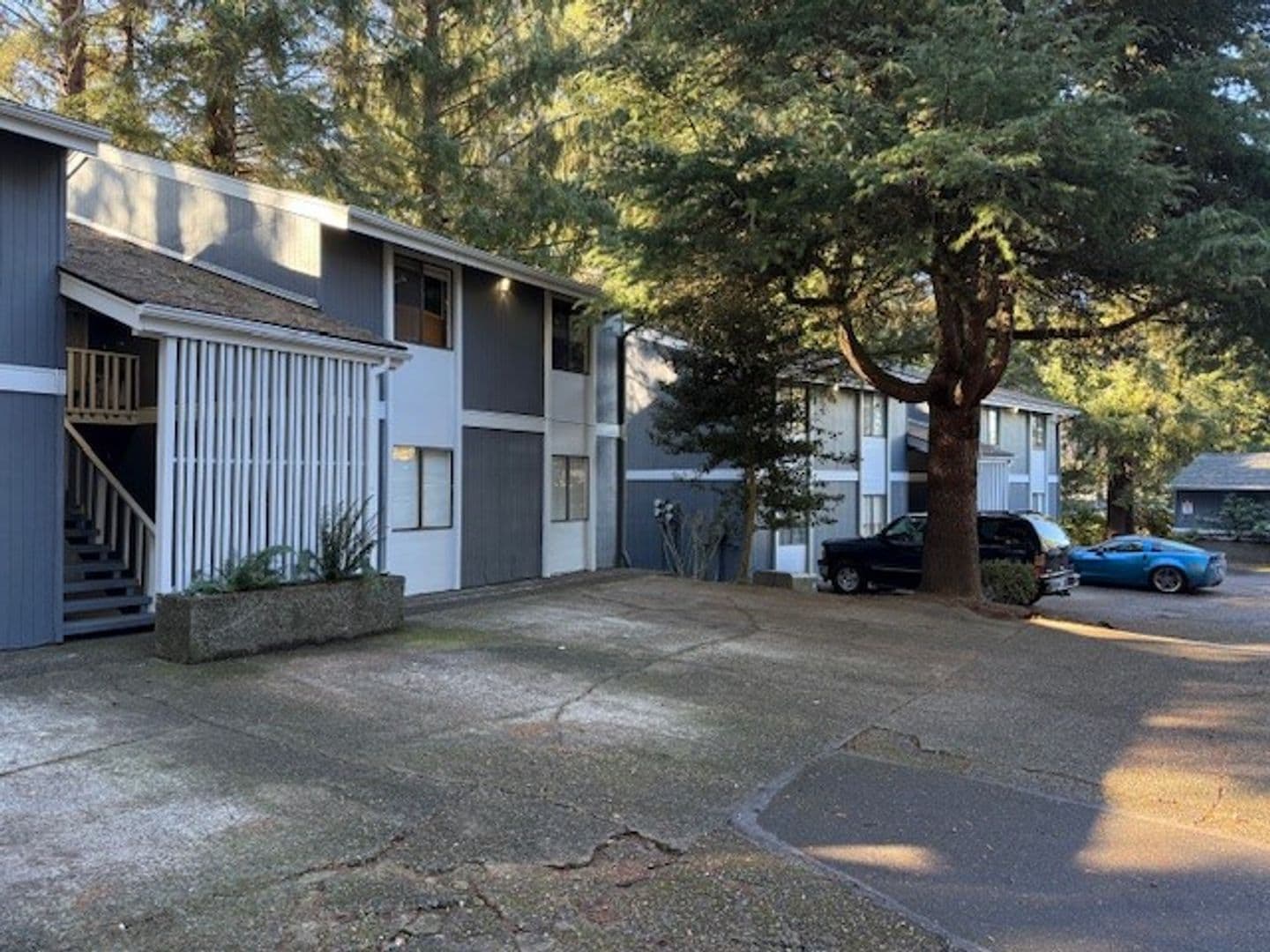 Reedsport Apartment: 3615 Frontage Road