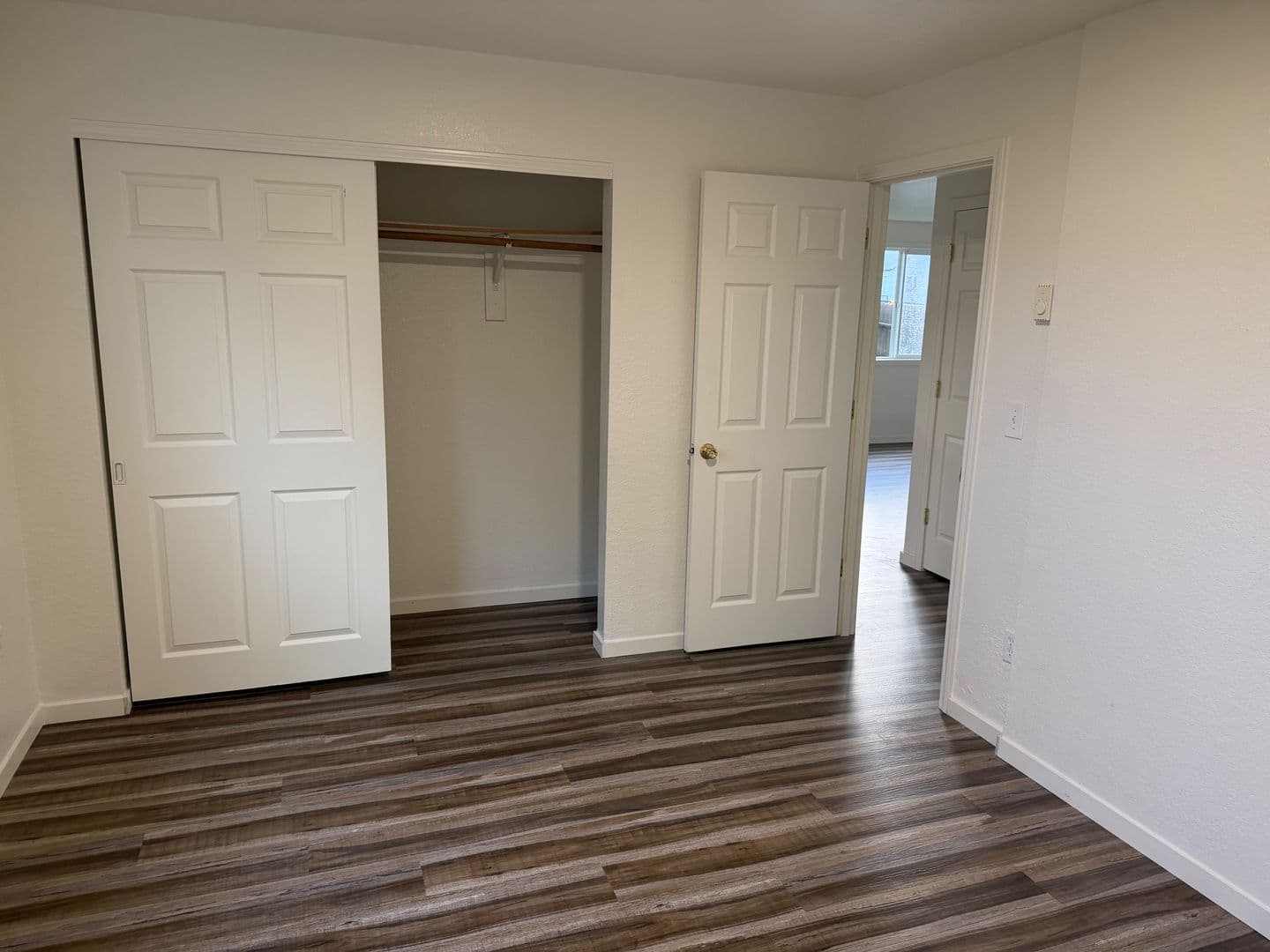 Reedsport Apartment: 1160 Ivy Street