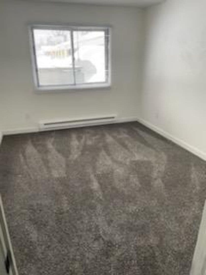 Littlefork Apartment: 324 Front St