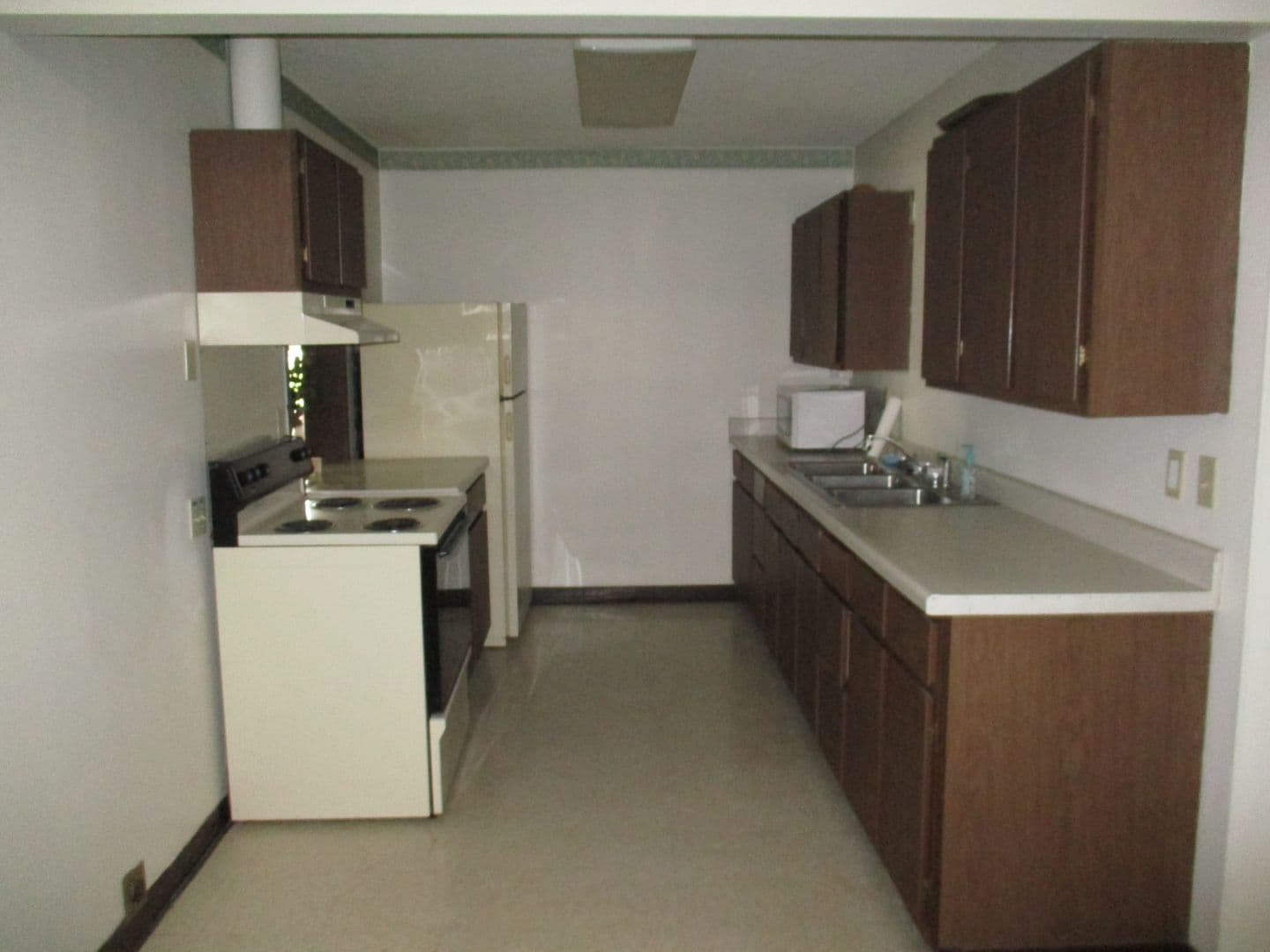 Littlefork Apartment: 324 Front St