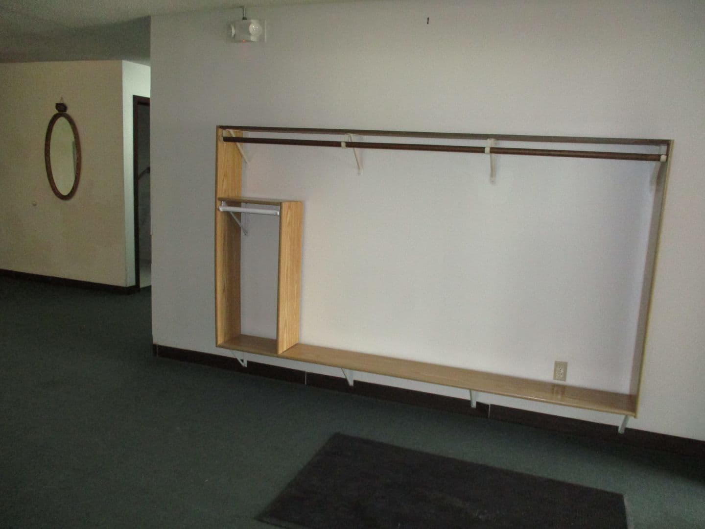 Littlefork Apartment: 324 Front St