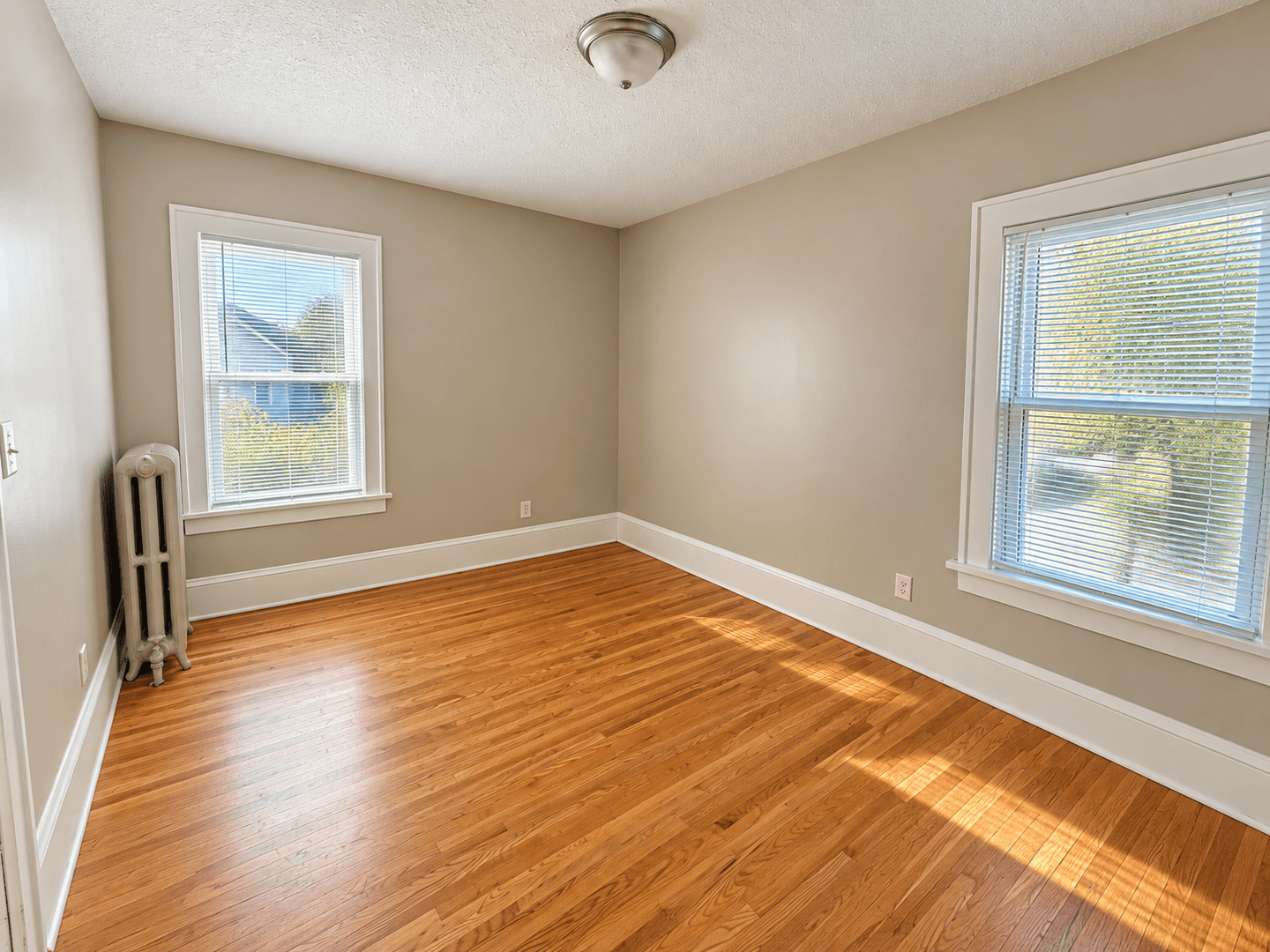 Saint Paul Apartment: 412 Pierce Street N