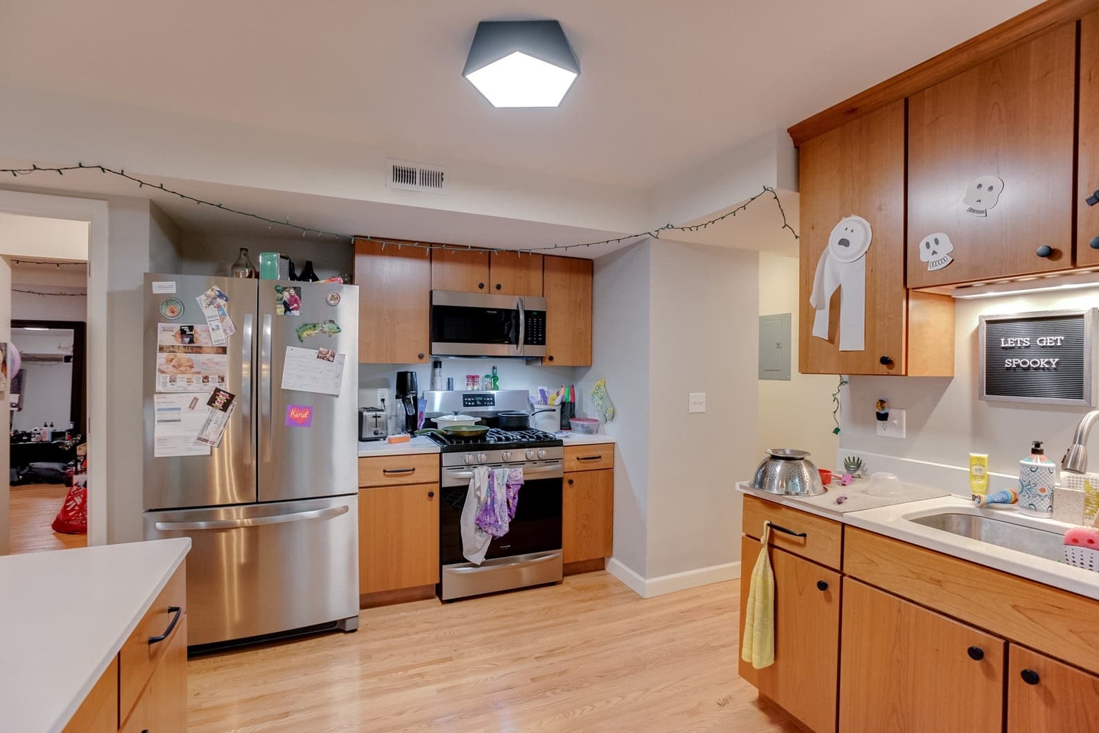 St Paul Apartment: 1848 Ashland Ave