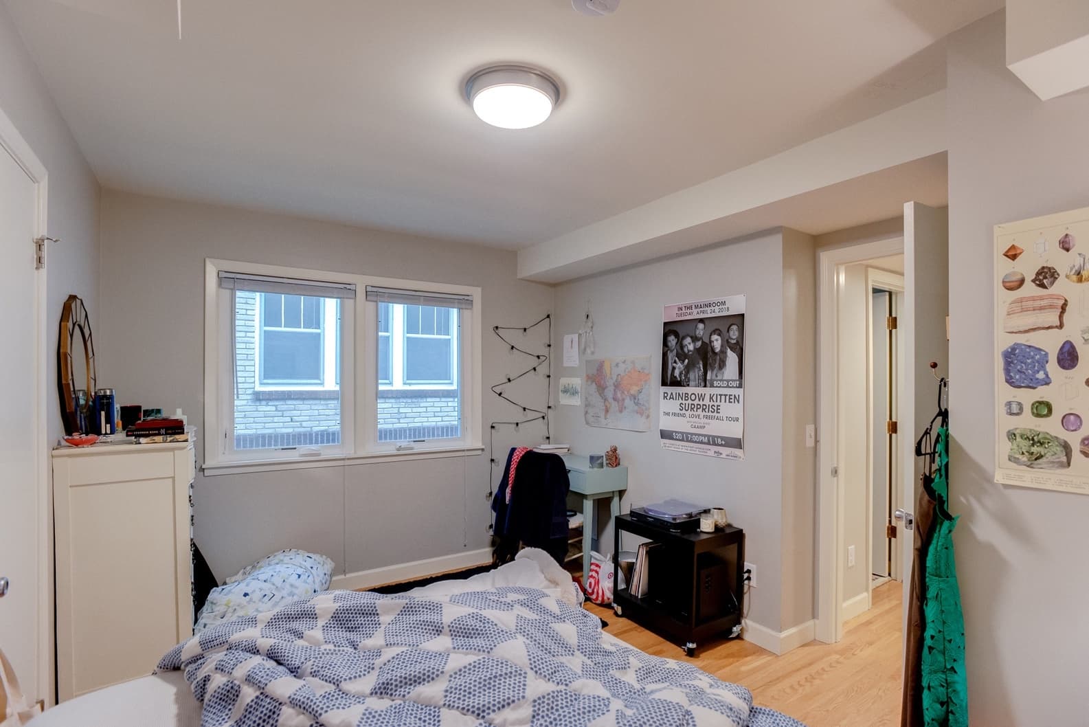 St Paul Apartment: 1848 Ashland Ave
