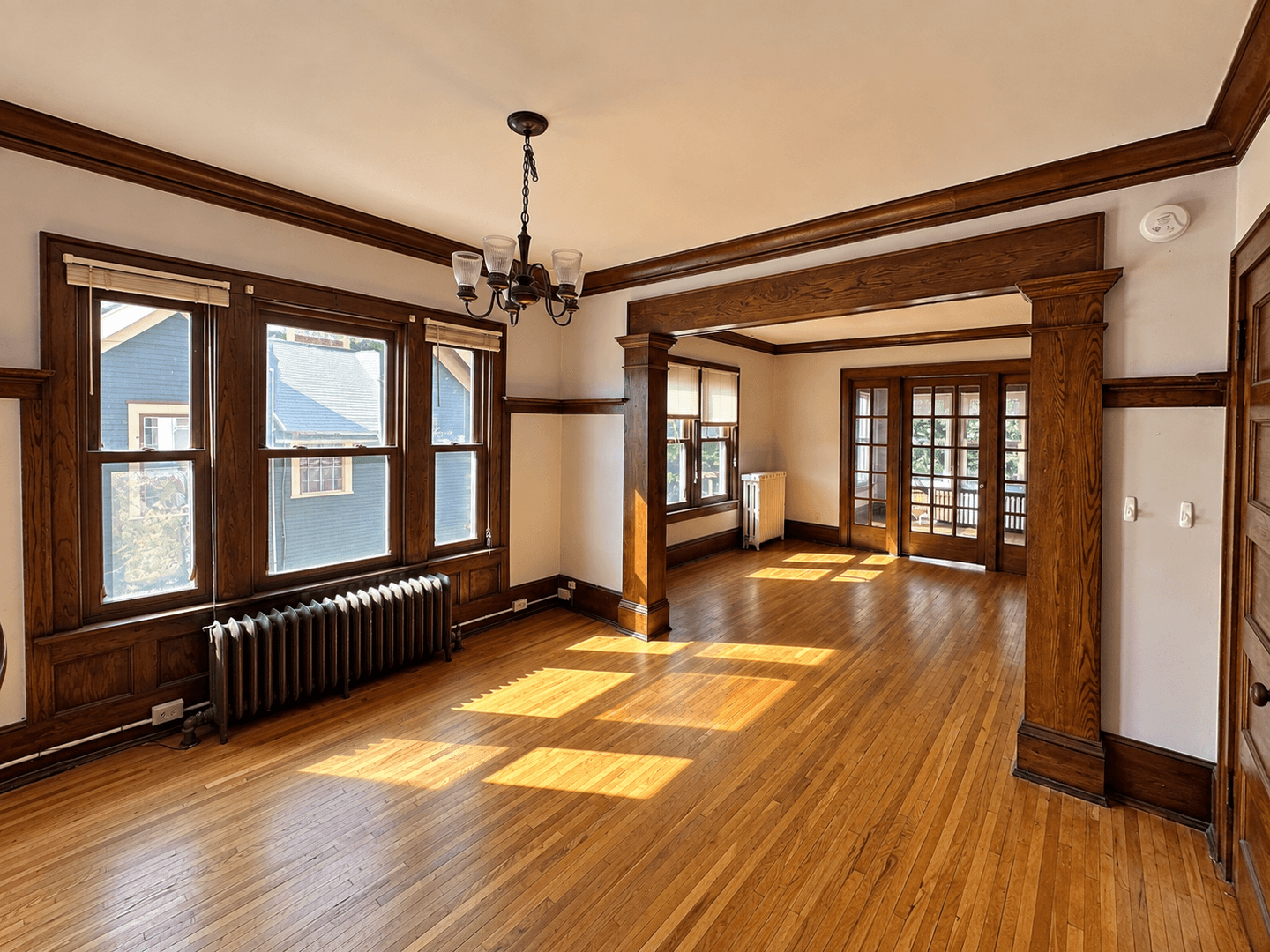 Saint Paul Apartment: 1838 Portland Avenue