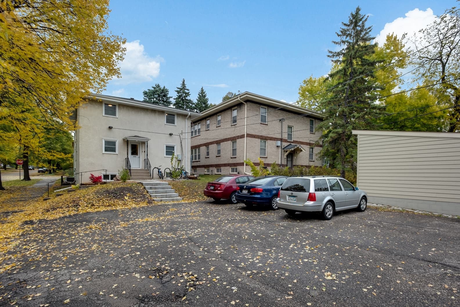 St Paul Apartment: 1848 Ashland Ave