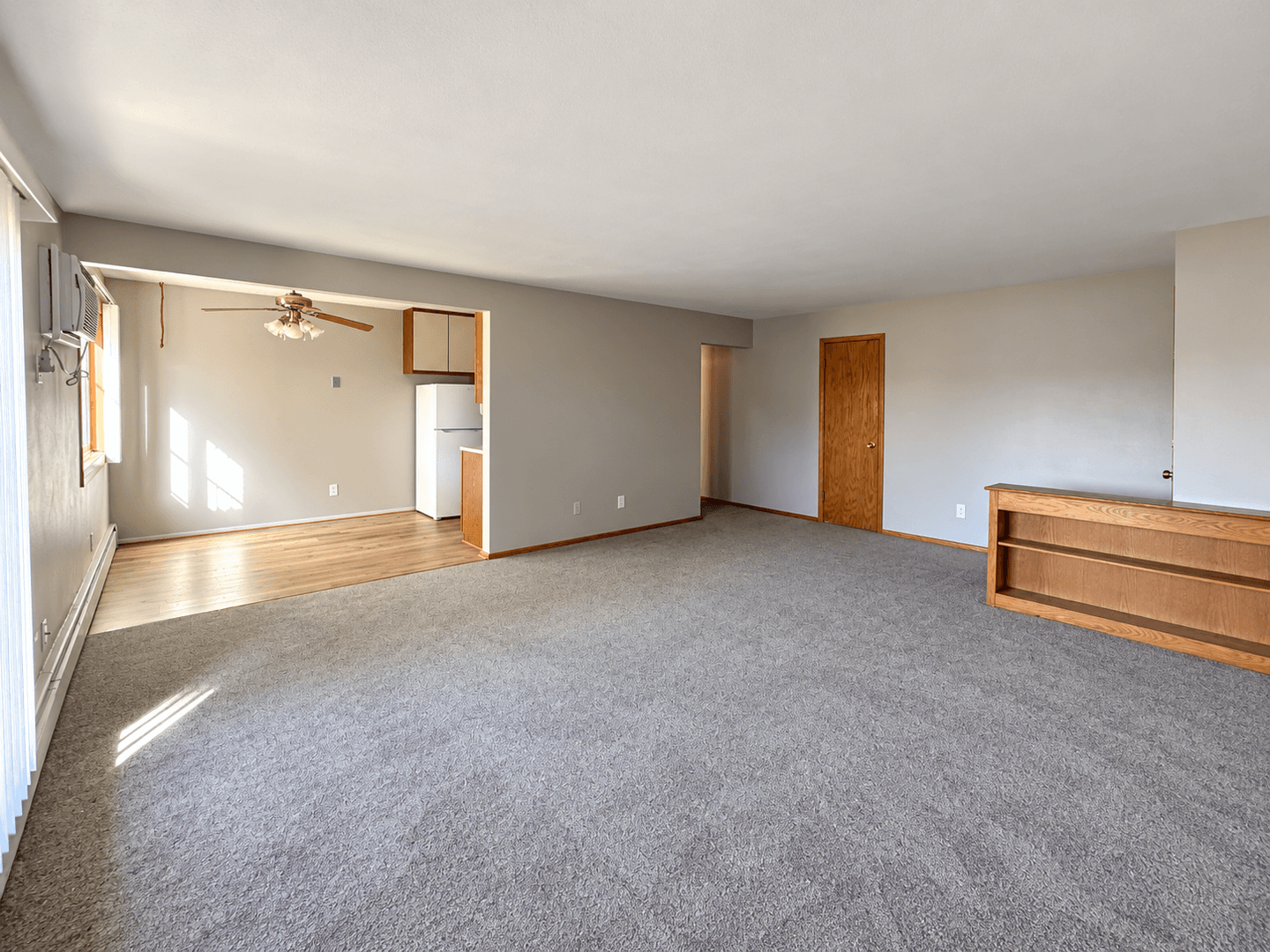 Saint Paul Apartment: 1749 Montana Avenue East