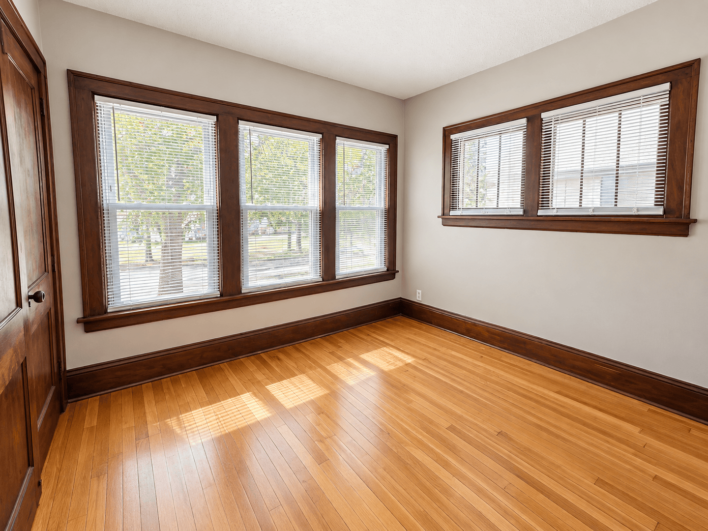 Saint Paul Apartment: 418 Pierce Street North