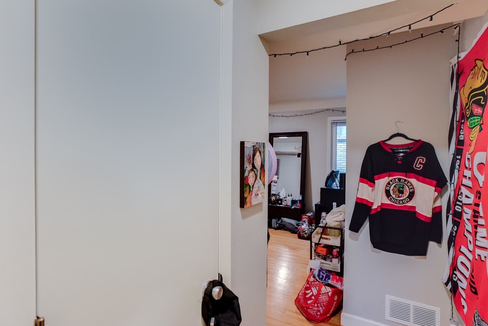 St Paul Apartment: 1848 Ashland Ave