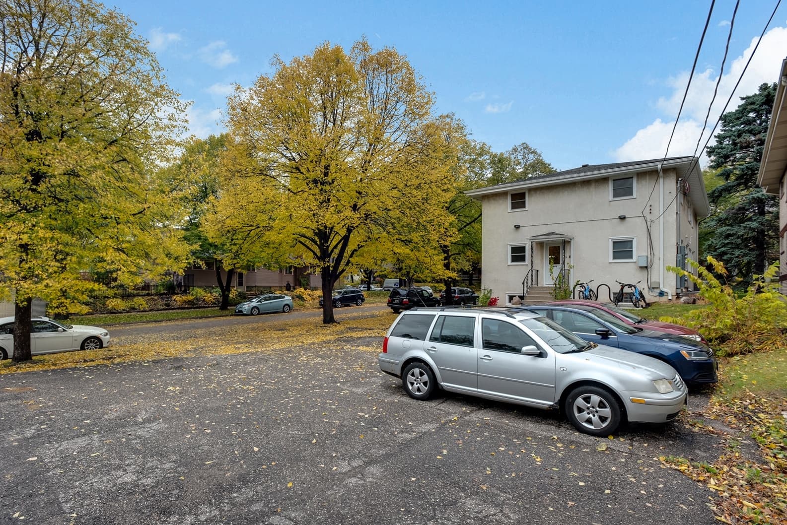 St Paul Apartment: 1848 Ashland Ave
